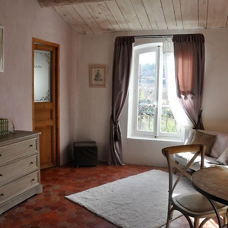 Le Mas En Provence Bed & Breakfast Entrechaux Dış mekan fotoğraf