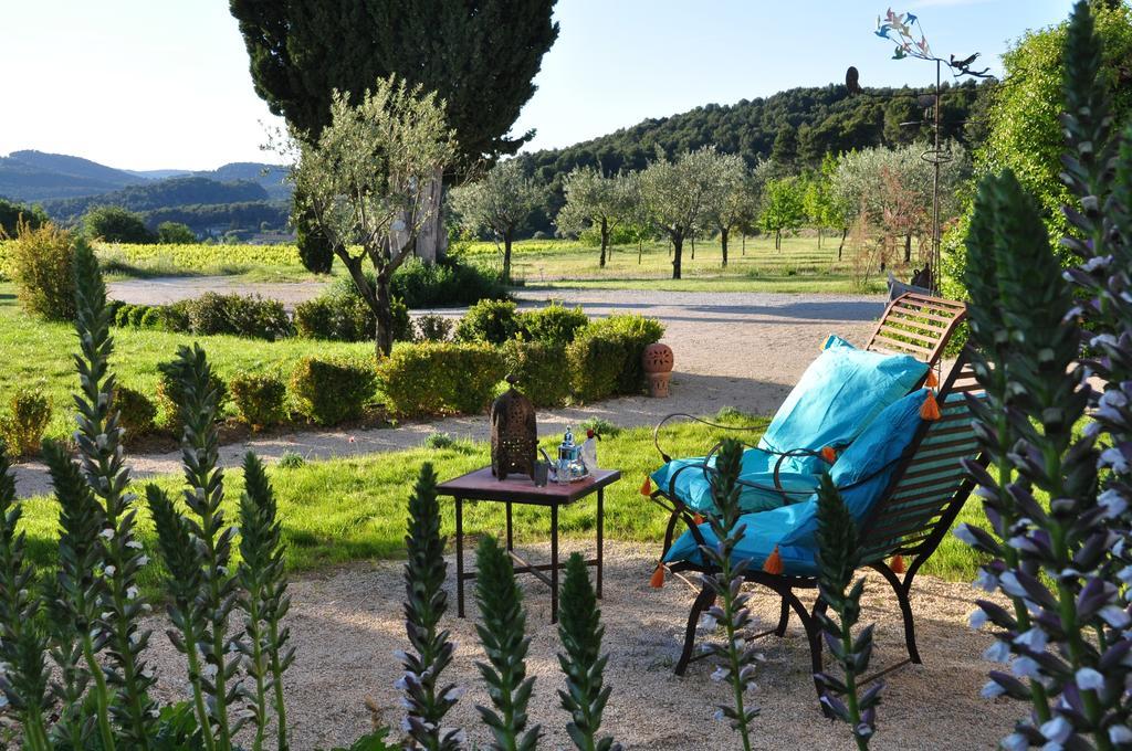 Le Mas En Provence Bed & Breakfast Entrechaux Dış mekan fotoğraf